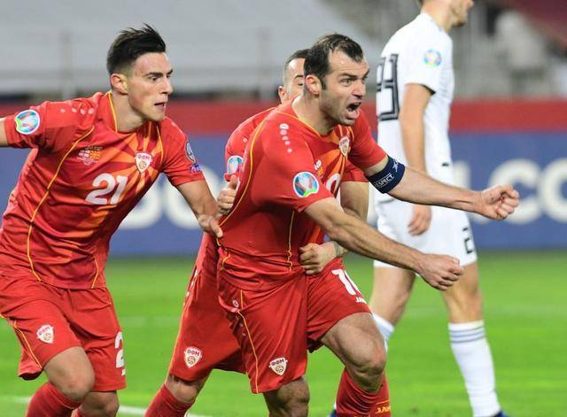 beat·365-
有一种励志叫潘德夫:国家队生涯19年 他终于能到场欧洲杯了(图6) beat·365-
有一种励志叫潘德夫:国家队生涯19年 他终于能到场欧洲杯了(图6)