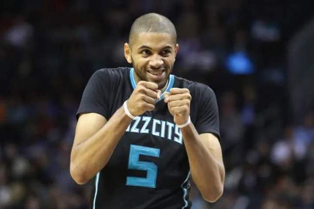 “beat365官网”
“法国皮蓬”引多队关注！若能加盟争冠球队 或给球队意外惊喜(图1)