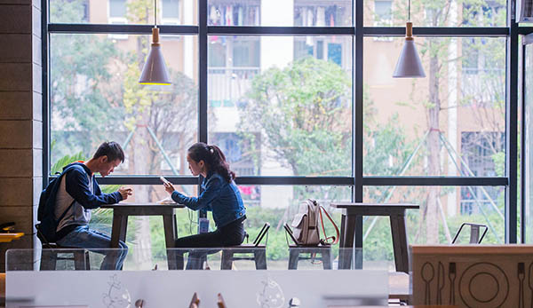 红木家具价格“上电梯”‘beat365官网’(图2) beat365亚洲体育官方网站