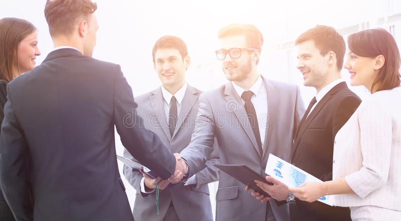 热刺总分4-4曼城 艰难的凭借客场进球晋级“beat365官网”(图2) beat·365